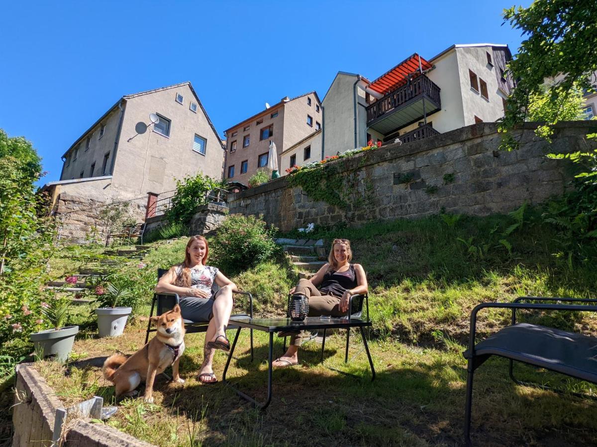 Urlaubstraum Mit Pool, Terrasse & Fluss Im Garten - Ut Apartment Зебниц Екстериор снимка