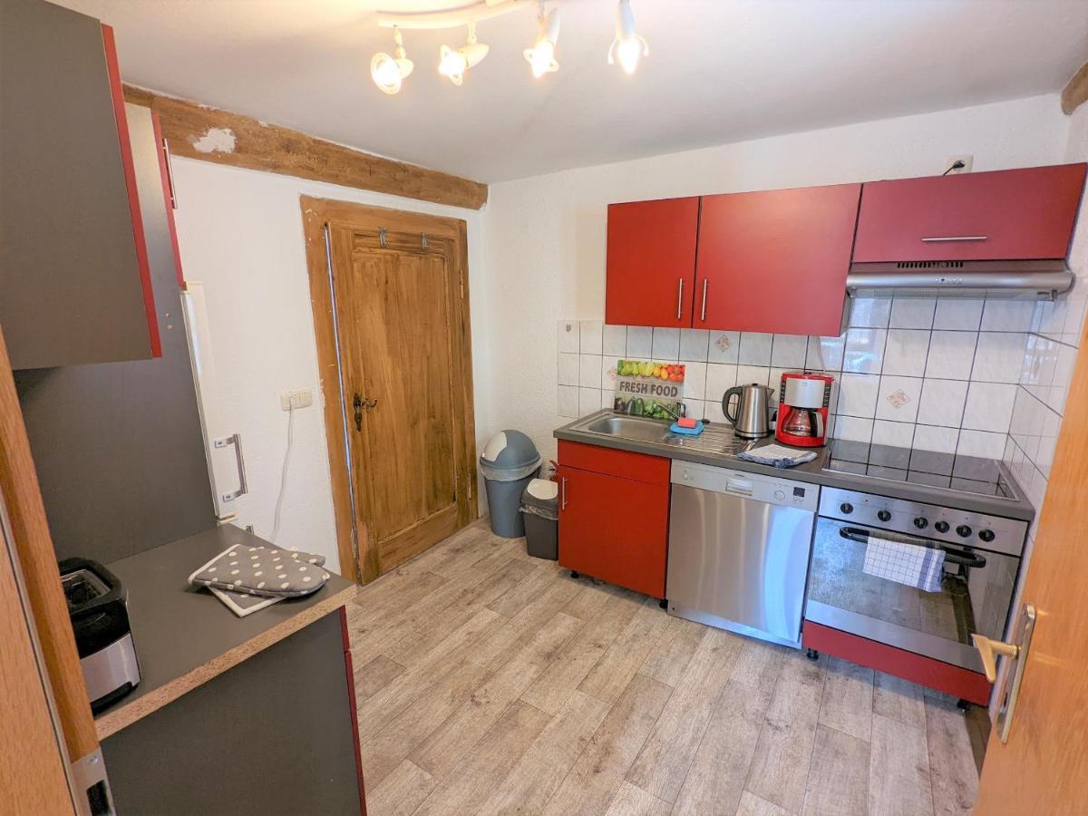 Urlaubstraum Mit Pool, Terrasse & Fluss Im Garten - Ut Apartment Зебниц Екстериор снимка